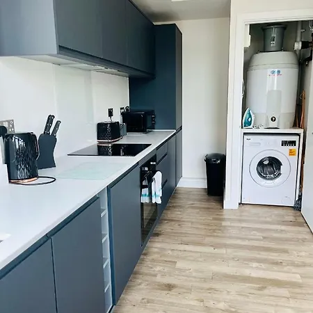 Stunning One Bedroom Apartment In Old Trafford Manchester Exterior photo